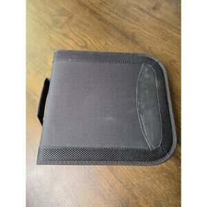 Vintage CD/DVD Nylon carrying case holder with strap-holds 32 CD's